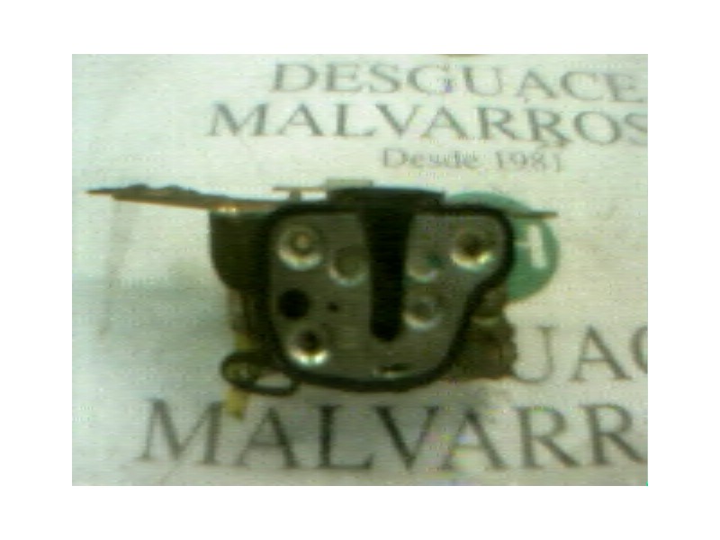 Recambio de cerradura puerta delantera derecha para opel corsa b sport referencia OEM IAM   