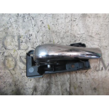 MANETA INTERIOR DELANTERA IZQUIERDA 