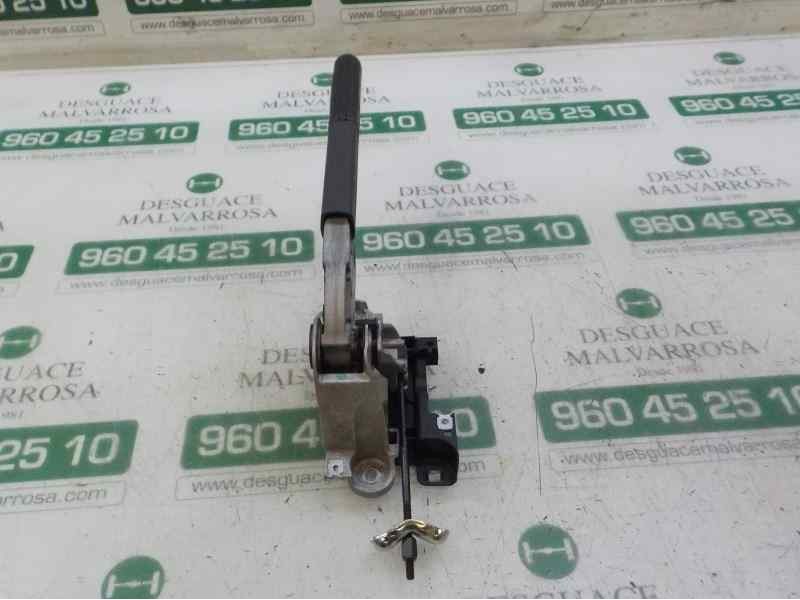 Recambio de palanca freno de mano para volkswagen scirocco (137) 2.0 tdi referencia OEM IAM 1K0711303P3Q7 1K0711303M 