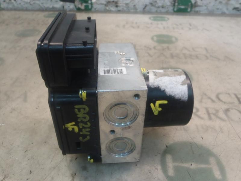 Recambio de abs para opel insignia berlina sport 4x4 referencia OEM IAM 13321113 SA2226249 SA2226249