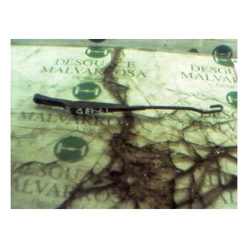 BRAZO LIMPIA DELANTERO DERECHO 