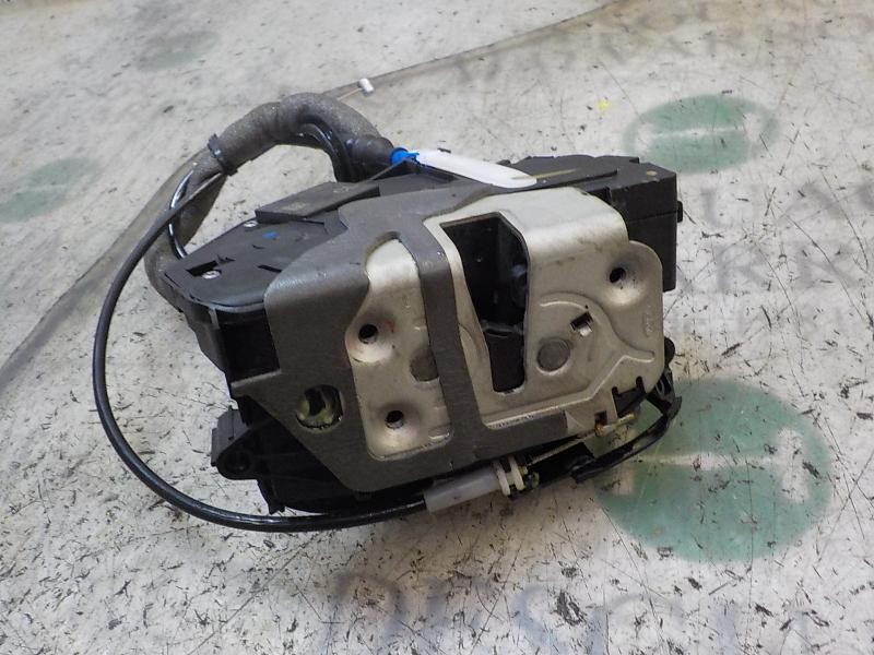 Recambio de cerradura puerta delantera izquierda para ford fiesta (ccn) trend referencia OEM IAM 2049023  