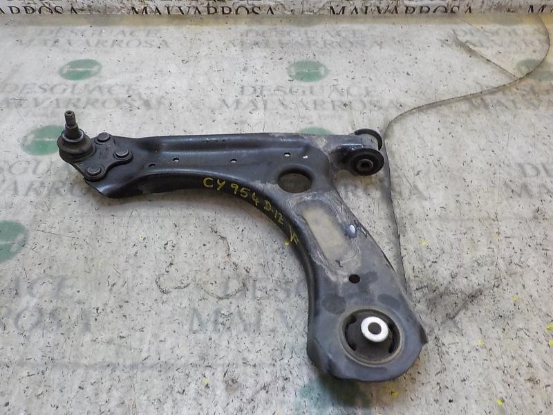 Recambio de brazo suspension inferior delantero izquierdo para skoda fabia 1.0 mpi referencia OEM IAM 6R0407151F  