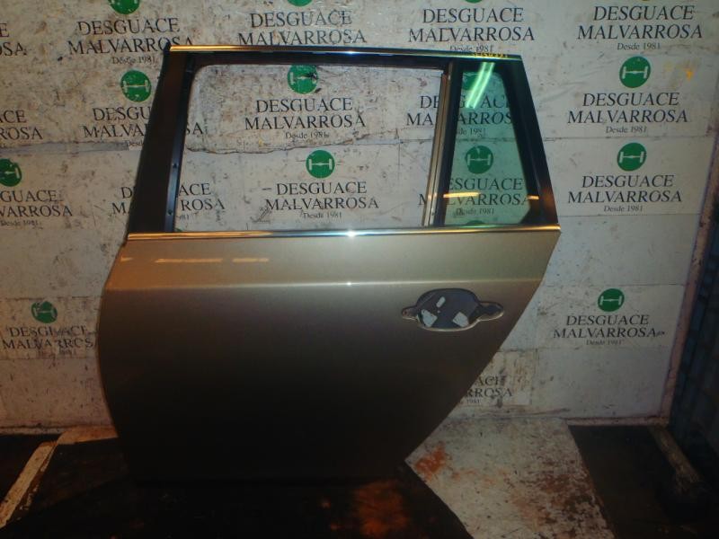 Recambio de puerta trasera izquierda para bmw serie 5 touring (e61) 530d referencia OEM IAM 41527158501  