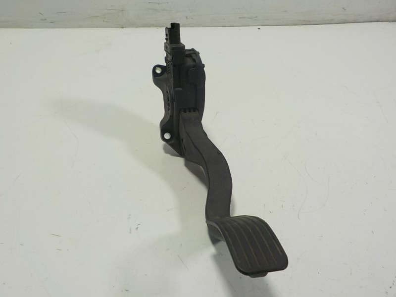 Recambio de potenciometro pedal para peugeot 2008 (--.2013) 1.6 blue-hdi fap referencia OEM IAM 1601CW 9671433780 9671433780