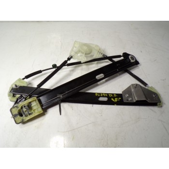 ELEVALUNAS DELANTERO DERECHO 82G837462A 82G837462A 