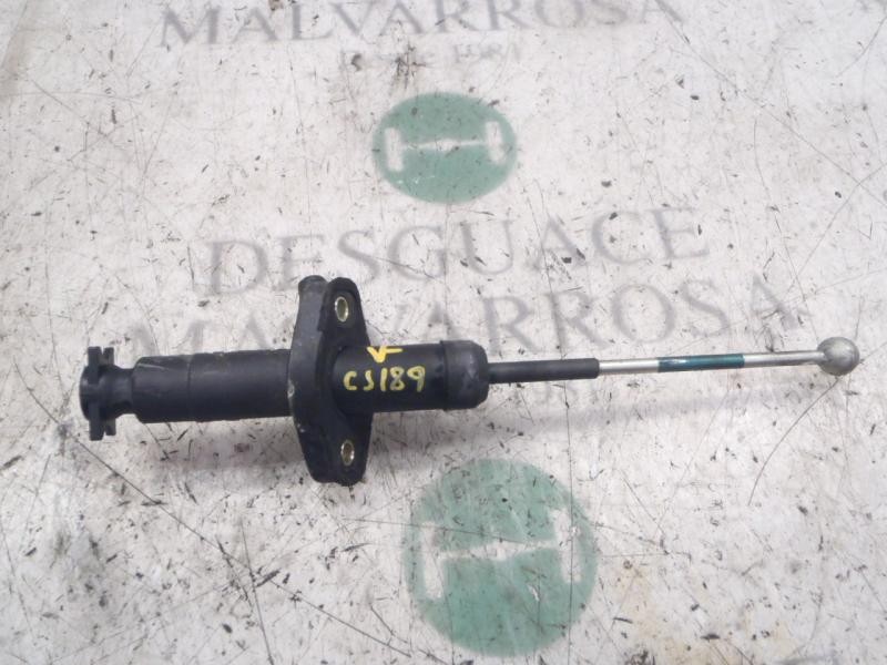 Recambio de bomba embrague para lancia ypsilon (101) 1.3 16v multijet platino referencia OEM IAM   