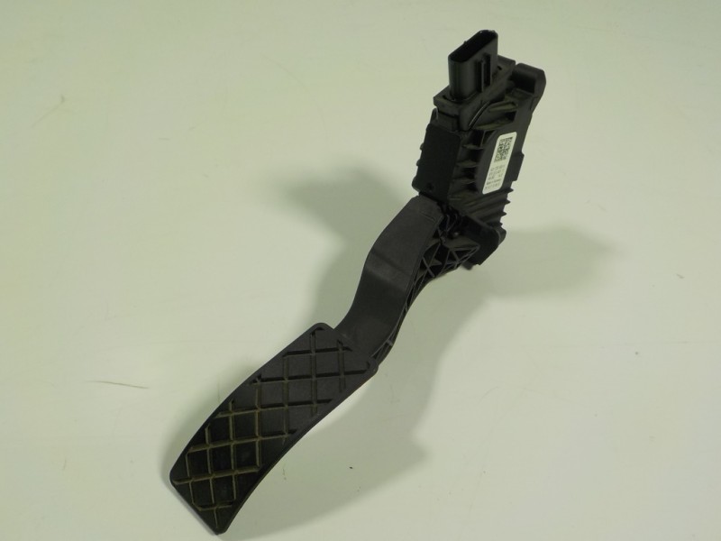 Recambio de potenciometro pedal para volkswagen golf vii lim. (bq1) 1.4 16v tsi referencia OEM IAM 5Q1723503H 5Q1723503H 