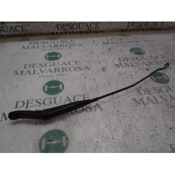 BRAZO LIMPIA DELANTERO DERECHO 