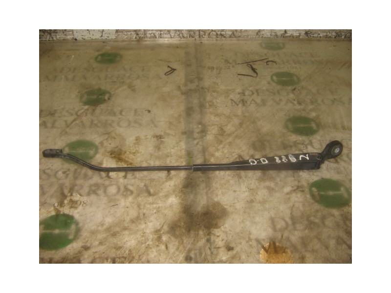 Recambio de brazo limpia delantero derecho para renault megane i coach/coupe (da0) 1.6 e (daof) referencia OEM IAM   