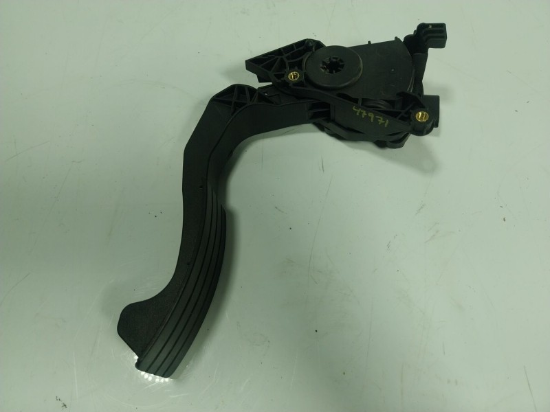 Recambio de potenciometro pedal para dacia sandero ii (b8_) tce 90 (b8m1, b8ma) referencia OEM IAM 180022703R 180022703R 