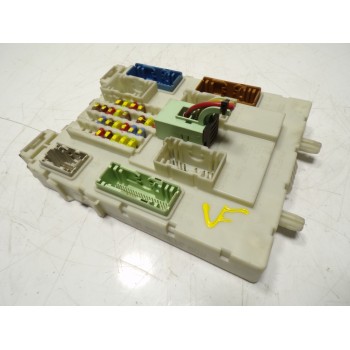 CAJA RELES / FUSIBLES 2443670 J43J44J50 