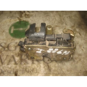 CERRADURA PUERTA DELANTERA IZQUIERDA 