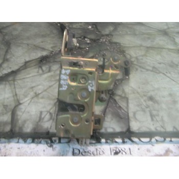 CERRADURA PUERTA TRASERA IZQUIERDA 