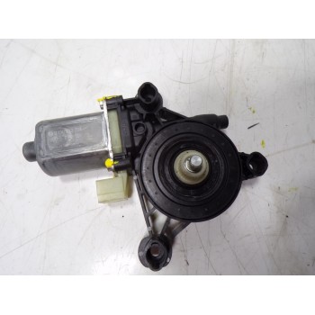 MOTOR ELEVALUNAS DELANTERO DERECHO 8W0959802 8W0959802 0130822704