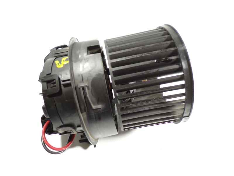 Recambio de motor calefaccion para peugeot 208 1.4 hdi fap referencia OEM IAM   