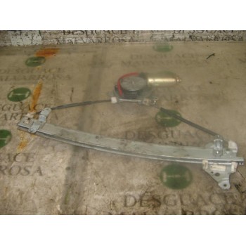 ELEVALUNAS DELANTERO DERECHO 