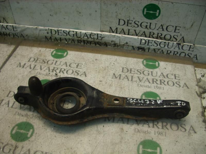 Recambio de brazo suspension inferior trasero derecho para ford focus c-max (cap) ghia (d) referencia OEM IAM   