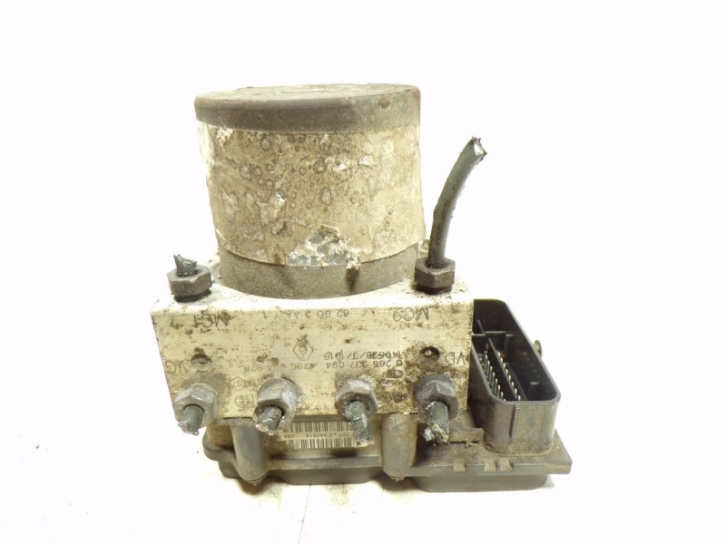 Recambio de abs para opel movano b kasten/combi 2.3 cdti referencia OEM IAM 95516437 476608497R 0265237094