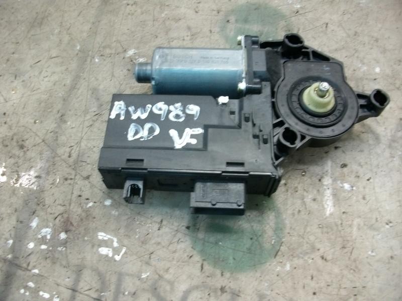 Recambio de motor elevalunas delantero derecho para peugeot 307 (s1) xr referencia OEM IAM   