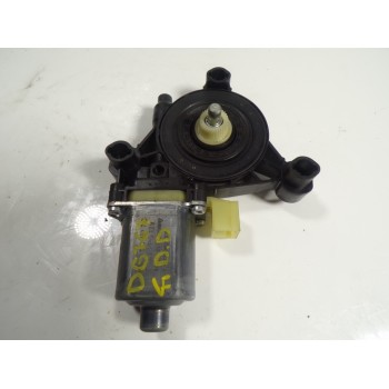 MOTOR ELEVALUNAS DELANTERO DERECHO 5Q0959802B 5Q0959802B 0130822716
