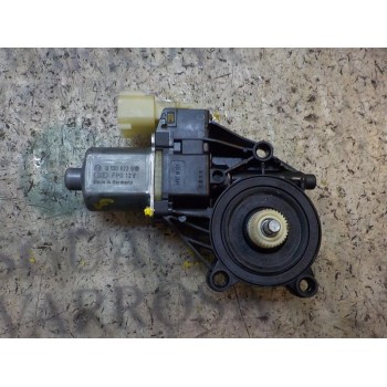 MOTOR ELEVALUNAS DELANTERO IZQUIERDO 1852321 0130822616 0130822616