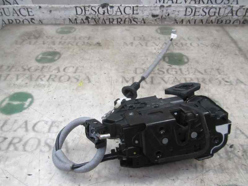 Recambio de cerradura puerta delantera derecha para skoda fabia 1.0 mpi referencia OEM IAM 5G1837016C  