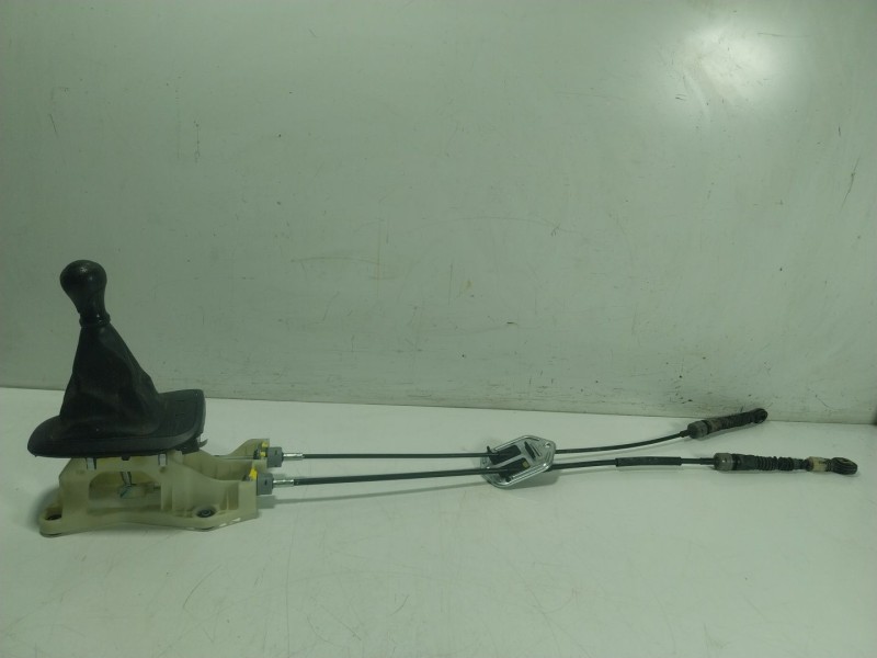 Recambio de palanca cambio para kia picanto iii (ja) 1.0 lpg referencia OEM IAM 43700G6100WK  