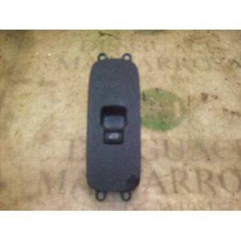 MANDO ELEVALUNAS DELANTERO DERECHO 