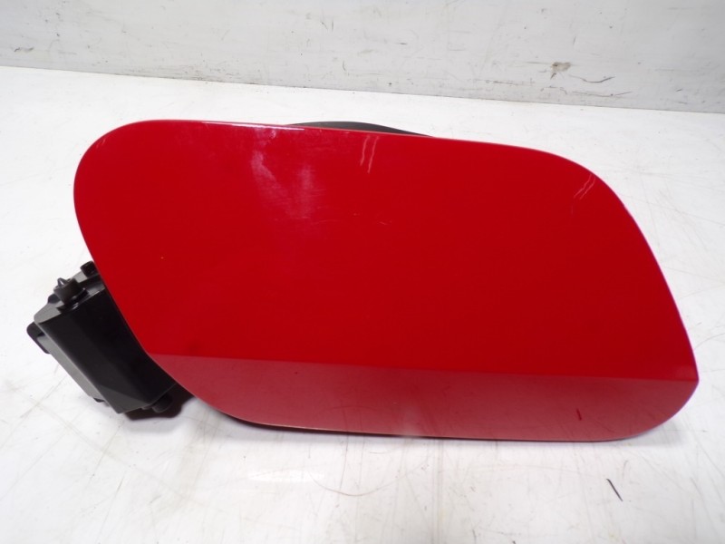 Recambio de tapa combustible para audi a1 sportback (gba) 35 tfsi s line referencia OEM IAM 82A809907GRU 82A809906 