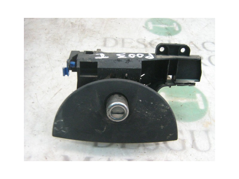 Recambio de maneta porton para opel corsa c comfort referencia OEM IAM   