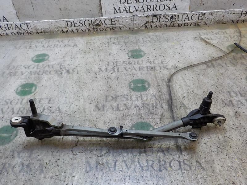 Recambio de articulacion limpia delantero para renault megane iii berlina 5 p 1.9 dci diesel referencia OEM IAM 288000001R  