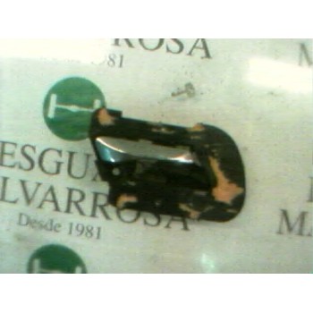 MANETA INTERIOR TRASERA DERECHA 