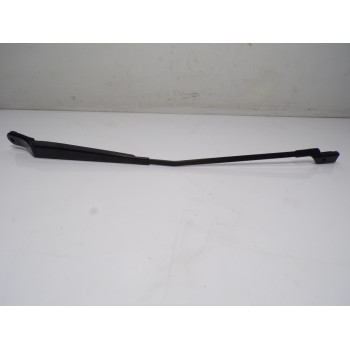 BRAZO LIMPIA DELANTERO IZQUIERDO 6429HT 