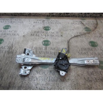 ELEVALUNAS TRASERO DERECHO 