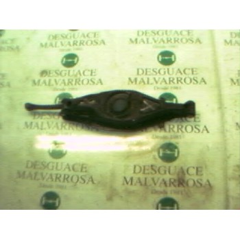 BRAZO SUSPENSION INFERIOR TRASERO IZQUIERDO 