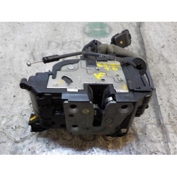 CERRADURA PUERTA TRASERA DERECHA 825020002R 