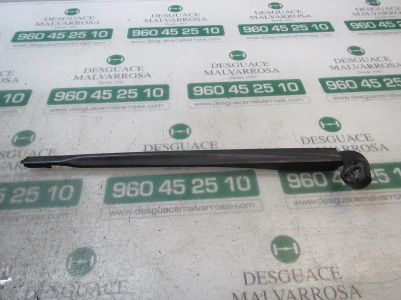 Recambio de brazo limpia delantero izquierdo para seat leon (1p1) 1.9 tdi referencia OEM IAM   