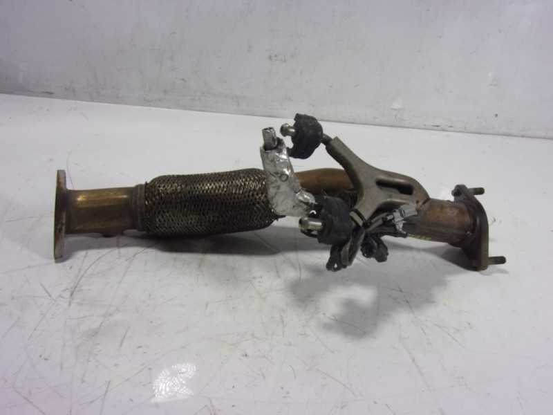 Recambio de salida colector para hyundai santa fe essence 2wd referencia OEM IAM 28610S1530  
