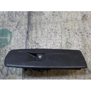 MANDO ELEVALUNAS DELANTERO DERECHO 809600750R 