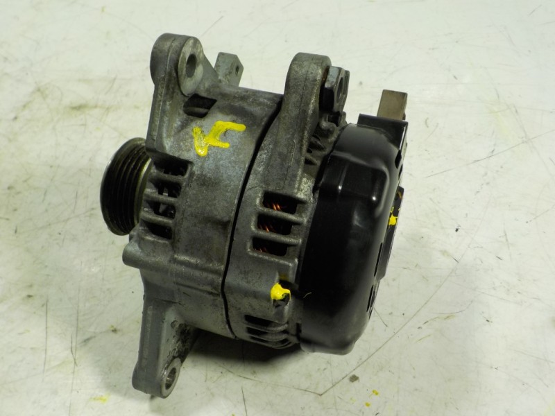 Recambio de alternador para hyundai i40 style referencia OEM IAM  373002A700 