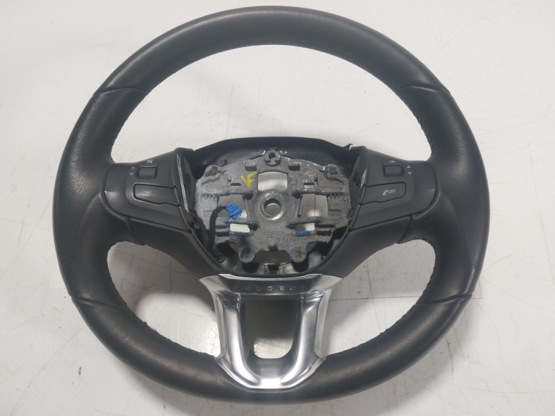 Recambio de volante para peugeot 2008 i (cu_) 1.2 vti referencia OEM IAM 96739515ZD 98084115ZD 