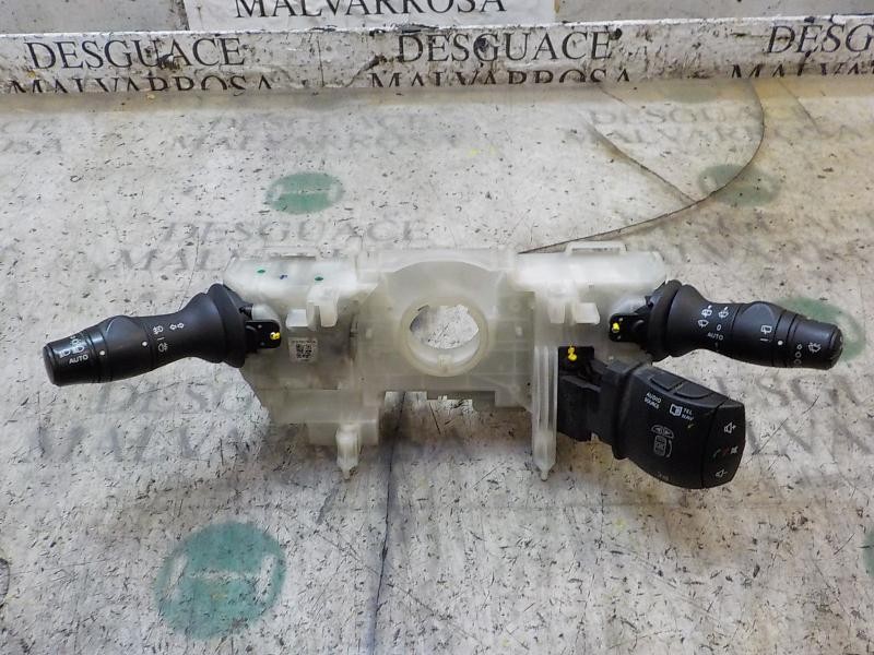 Recambio de mando luces para renault megane iii berlina 5 p 1.9 dci diesel referencia OEM IAM 255670019R  
