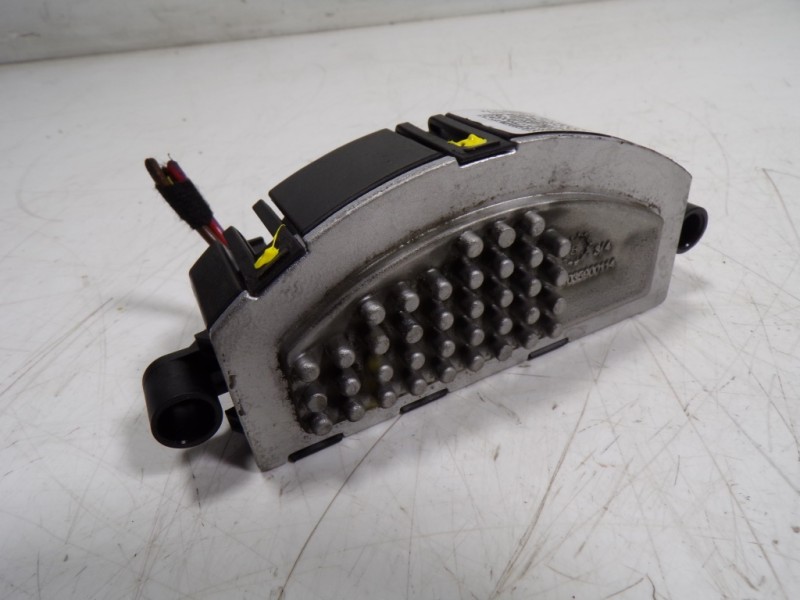 Recambio de resistencia calefaccion para porsche macan (typ ) base referencia OEM IAM PAB820521 8T0820521F 