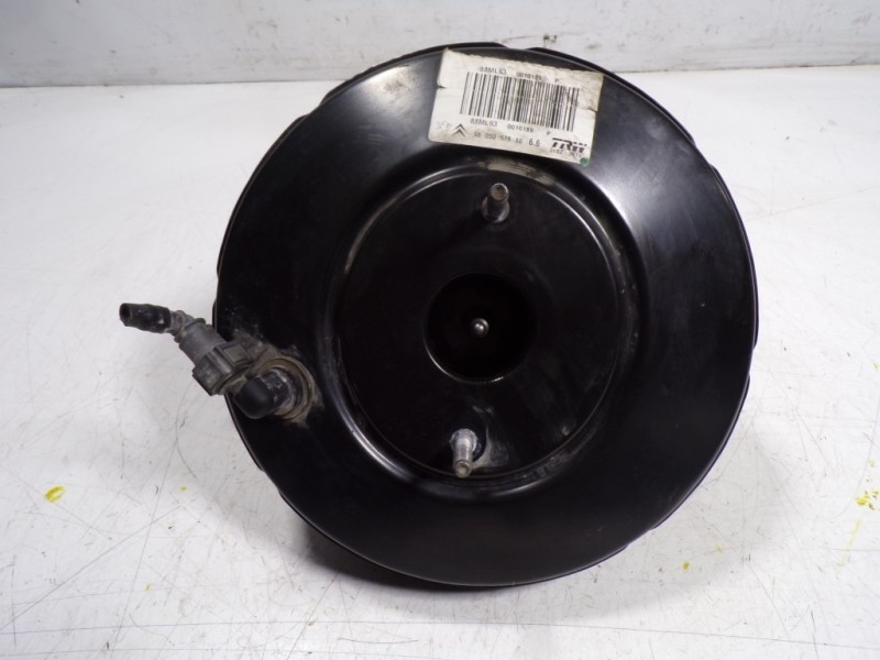 Recambio de servofreno para citroën c3 picasso 1.4 16v referencia OEM IAM 4535CC 9805057880 