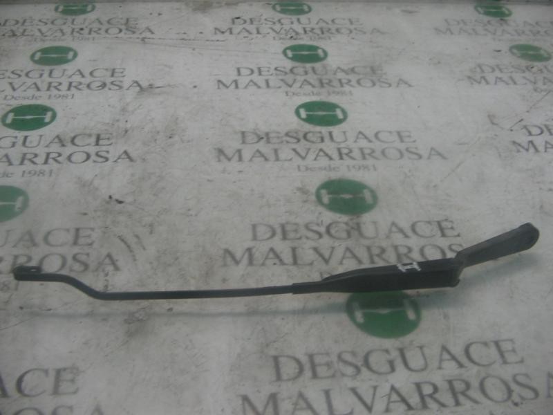 Recambio de brazo limpia delantero izquierdo para nissan micra (k11) 1.0 16v cat referencia OEM IAM   