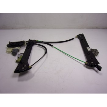 ELEVALUNAS DELANTERO DERECHO 51337296444 7296442 67625A3F286