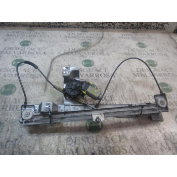 ELEVALUNAS DELANTERO DERECHO 