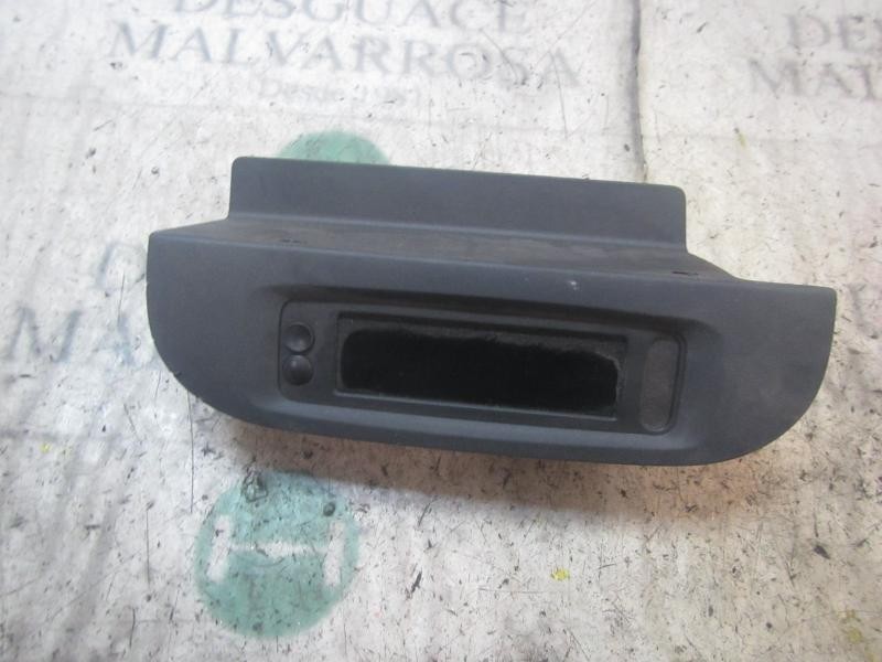 Recambio de pantalla multifuncion para renault kangoo profesional referencia OEM IAM   