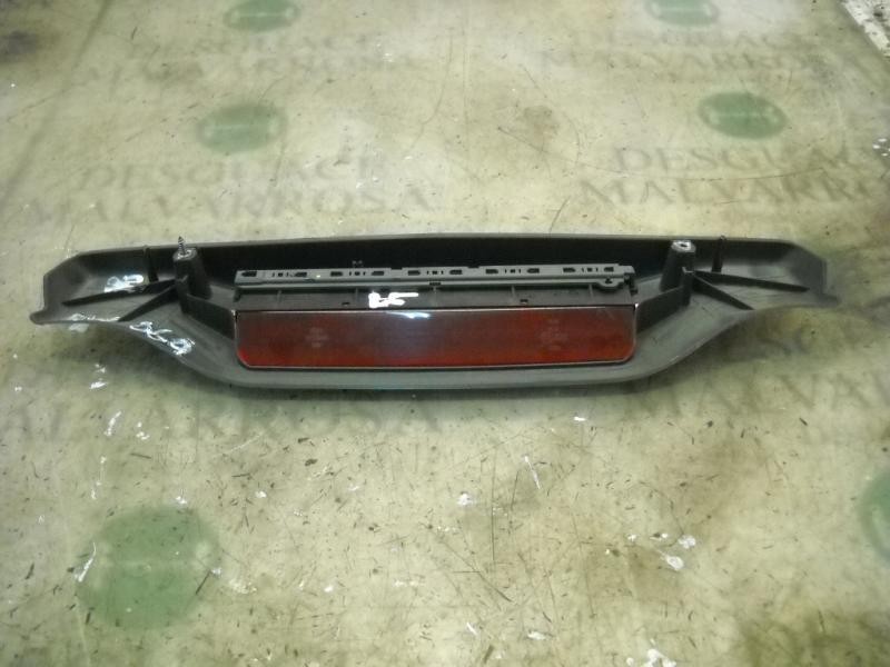 Recambio de piloto trasero central para fiat punto berlina (188) referencia OEM IAM 735269368  